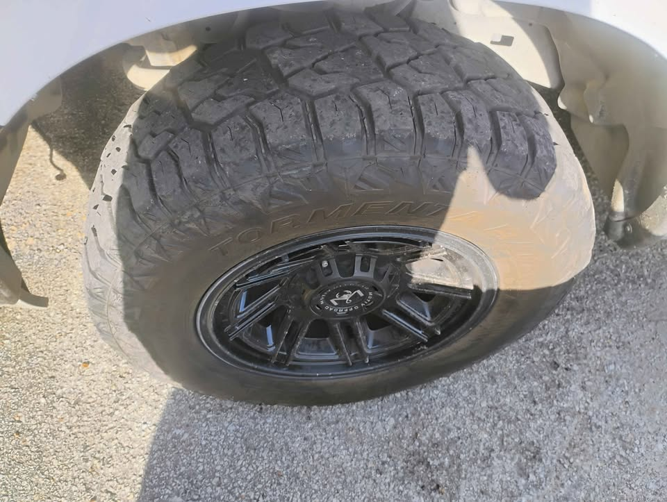 2014 Dodge Ram 1500 Tradesman 4×4 Truck