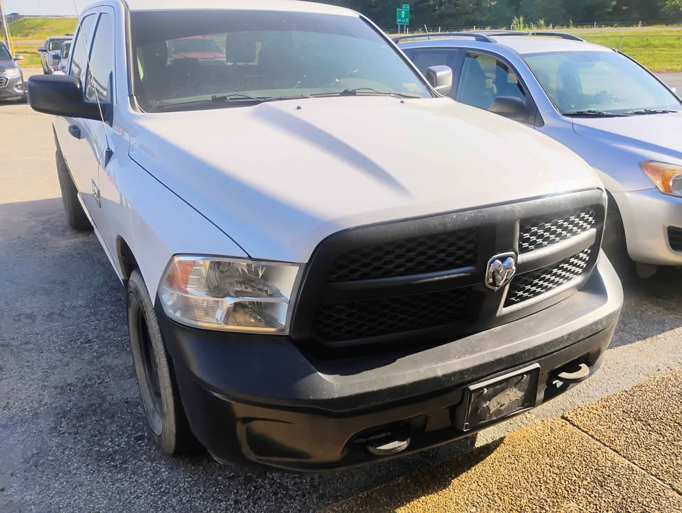 2014 Dodge Ram 1500 Tradesman 4×4 Truck